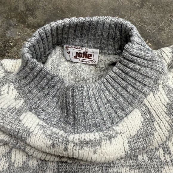 Vintage Jolie Raised Floral Knit Sweater USA Made - Picture 3 of 10